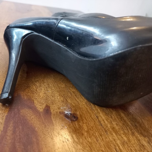 H&M black heels - Picture 3 of 5